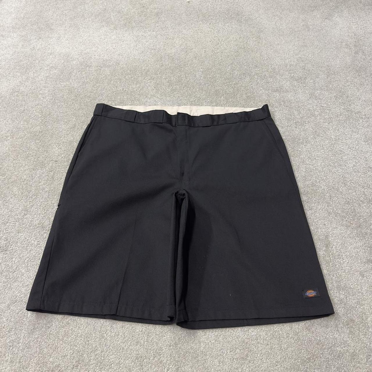 Dickies extra baggy chino shorts carpenter black