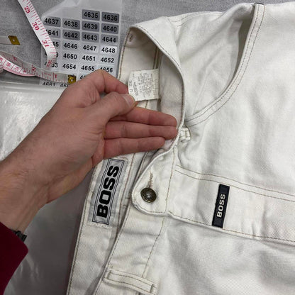 White vintage BOSS jeans W32 L33