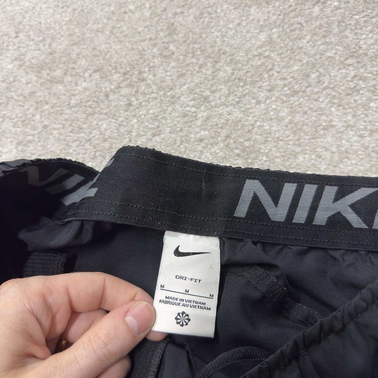Nike sports shorts y2k black Dri-Fit comfy floaty summer gym shorts