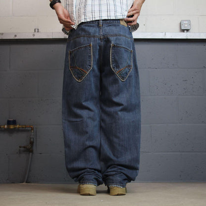Rocawear embroidered jeans blue denim Y2K W38L32 Rocawear loose surf style pants embroidered design
