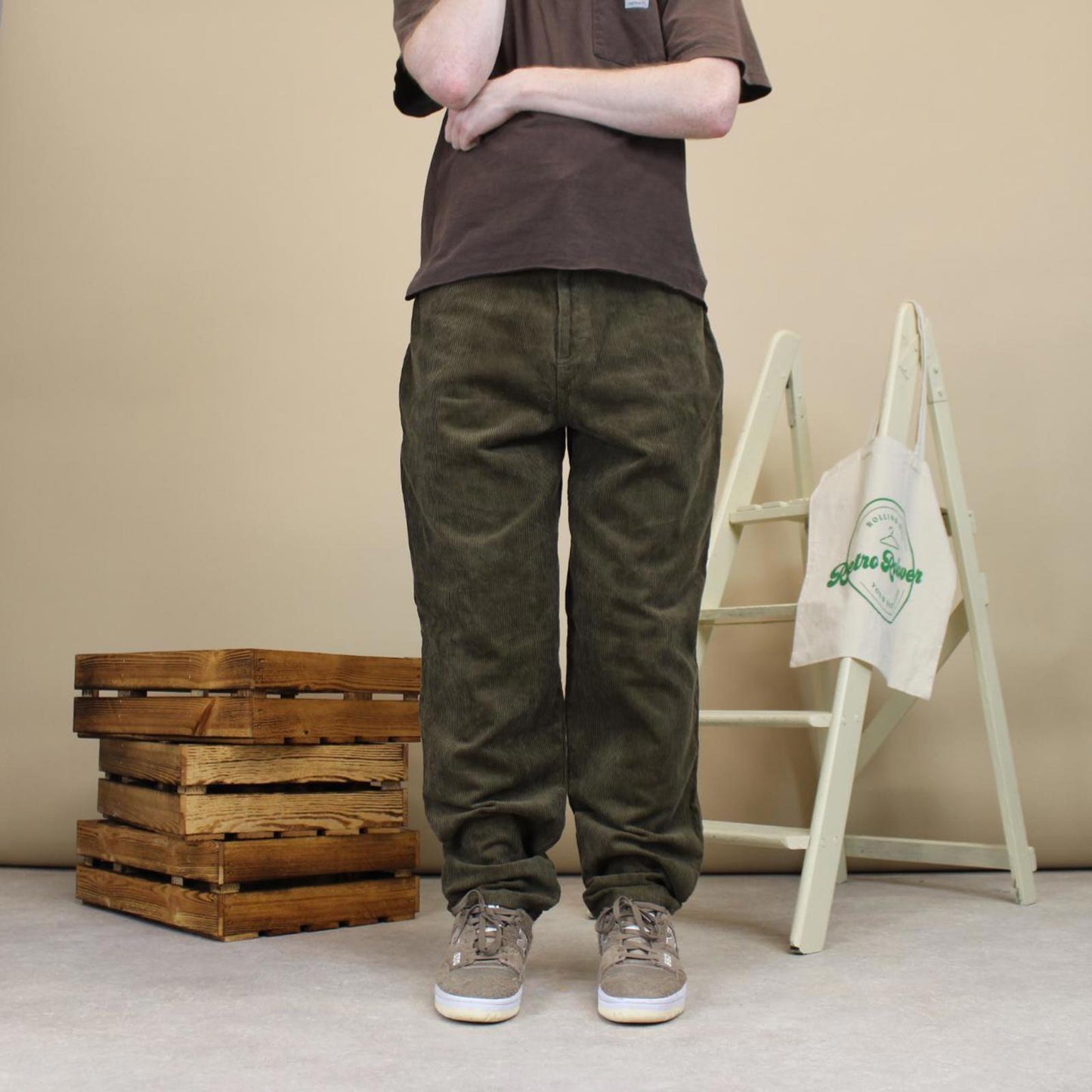 Khaki jumbo Corduroy trousers W32L31