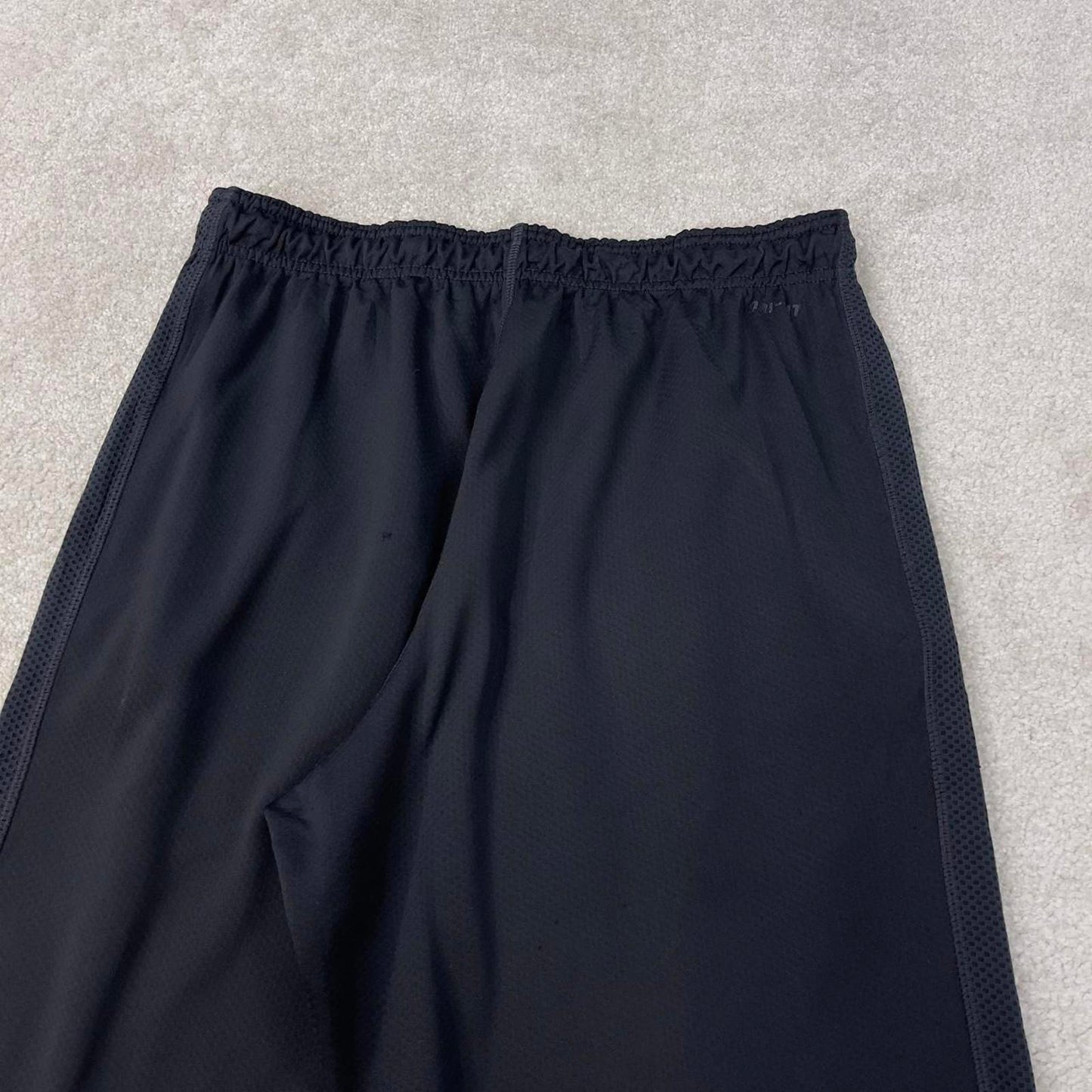 Baggy Nike Trackies Large Black y2k 00s style loose wide leg joggers embroidered Swoosh logo