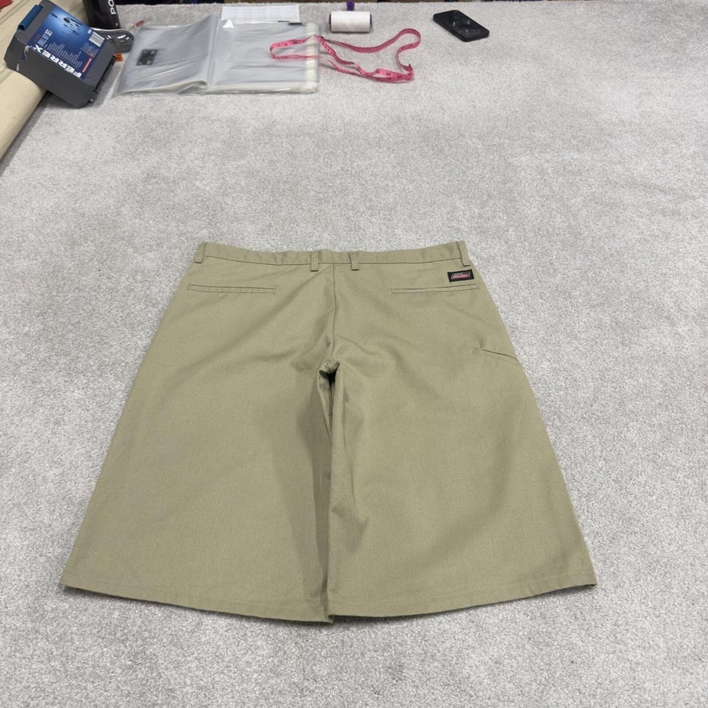 Dickies baggy Y2k W36 carpenter shorts khaki Twill style chino skater shorts long wide leg festival