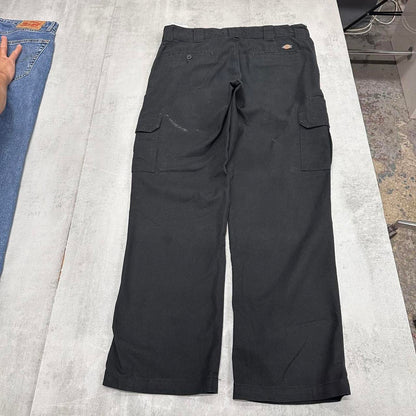 Black Dickies cargo trousers W34L30