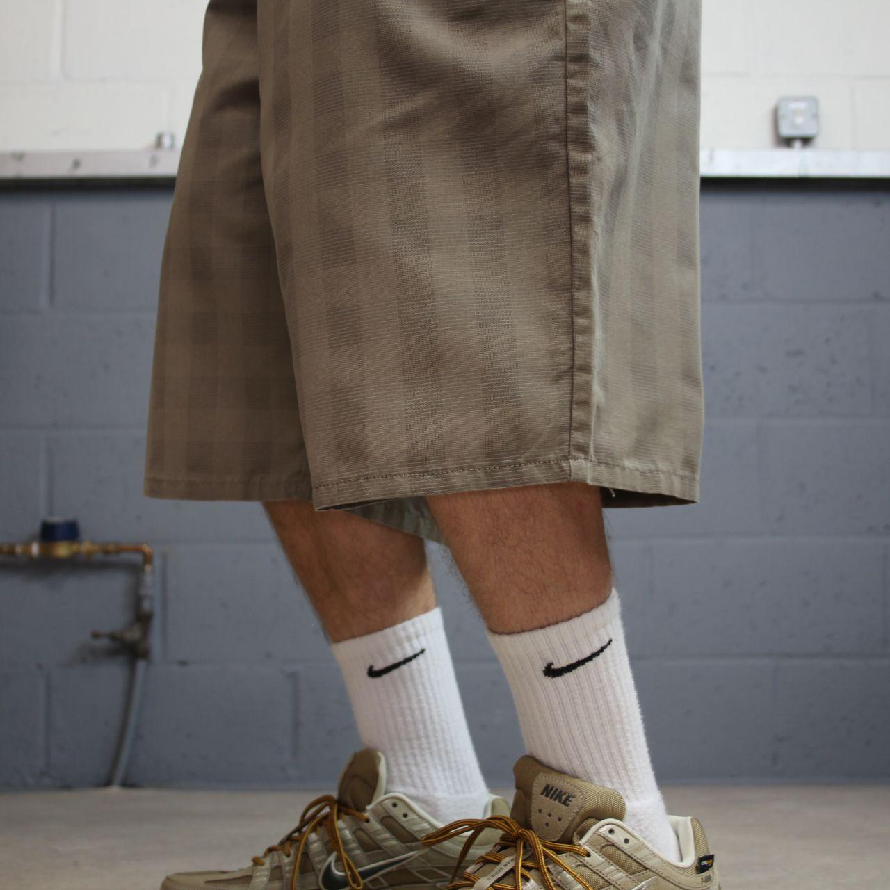 Dickies checkered baggy carpenter shorts khaki Loose long leg skater / surf check shorts festival
