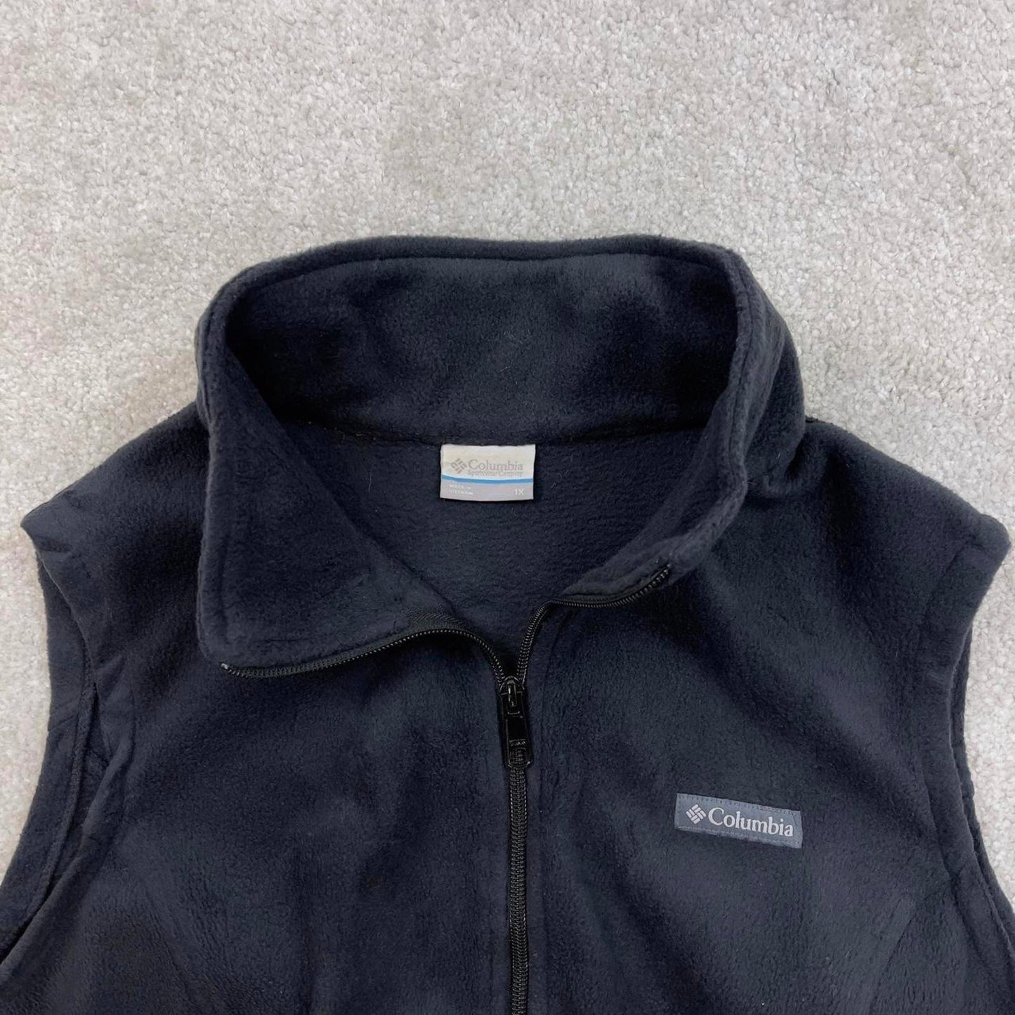 Black Columbia technical fleece gilet XL women's full zip up autumn fall fashion