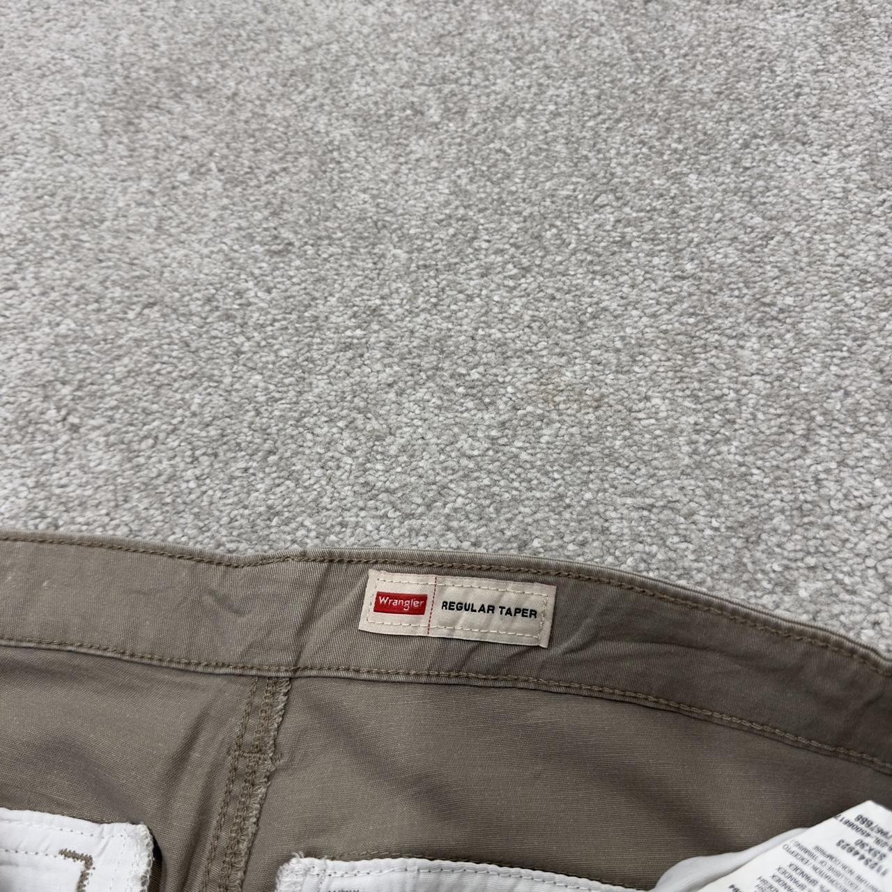 Wrangler cargo pants y2k beige W33L30 Slim Straight leg relaxed skater work pants