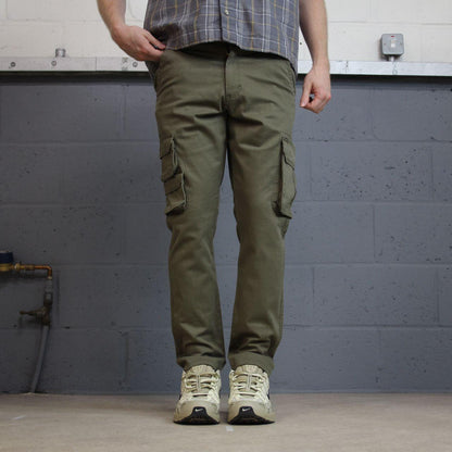 Wrangler cargo pants y2k khaki W30L30 Slim straight leg skater work utility pants