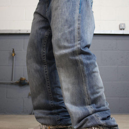 Blue Akademiks jeans W38L34 loose leg denim y2k style skater pants casual wear autumn embroidered