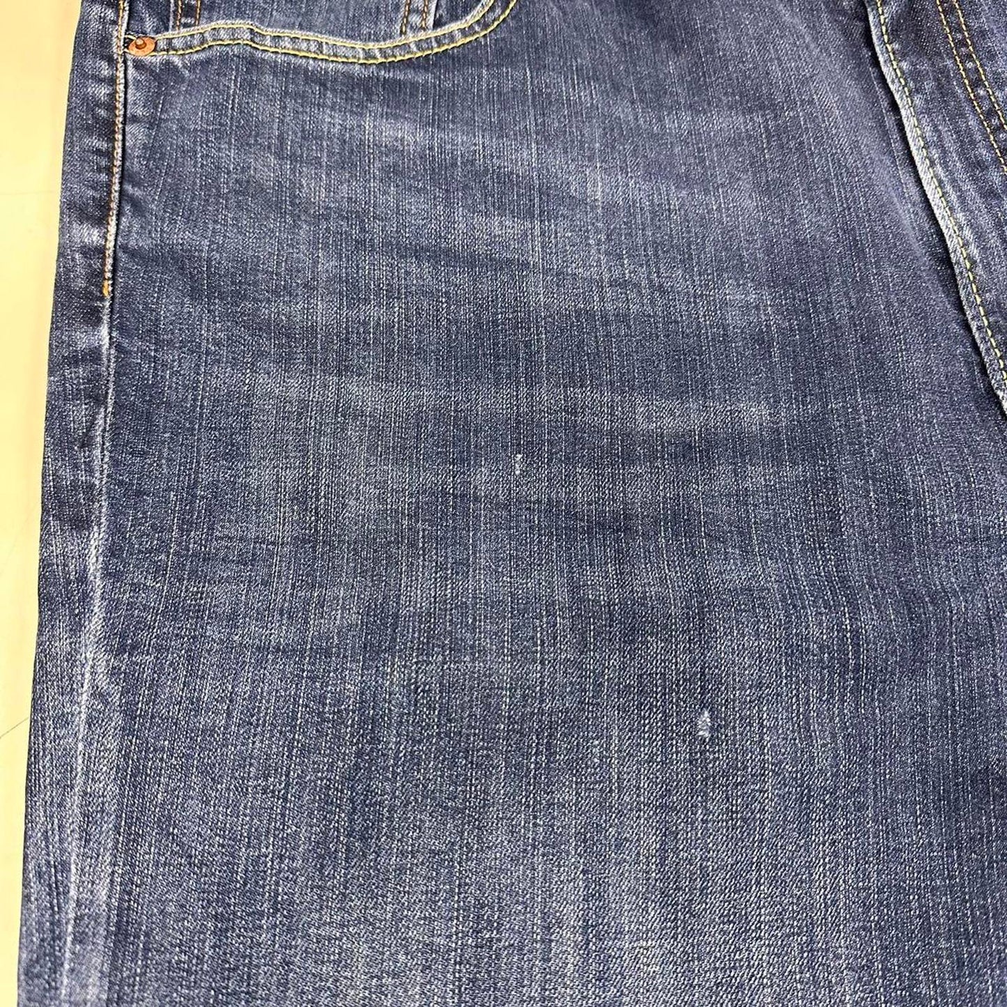 Levi's denim shorts W42