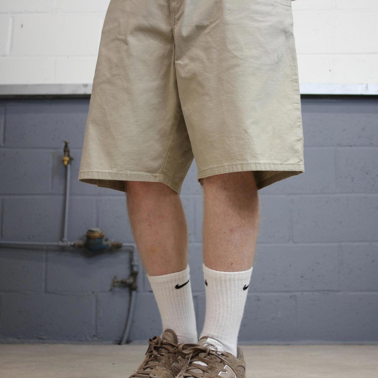 Baggy Beige Dickies carpenter shorts W36