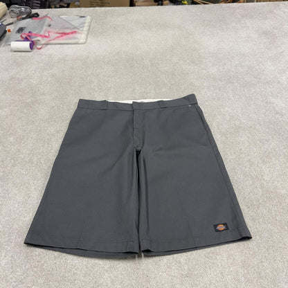Y2K Dickies baggy cargo shorts skater style grey W40 Loose chino style shorts