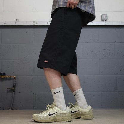Dickies carpenter shorts long leg black