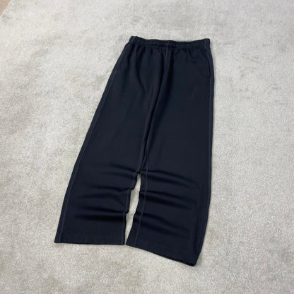 Nike Trackies XL Grey y2k 00s style loose leg joggers print logo fleece lined