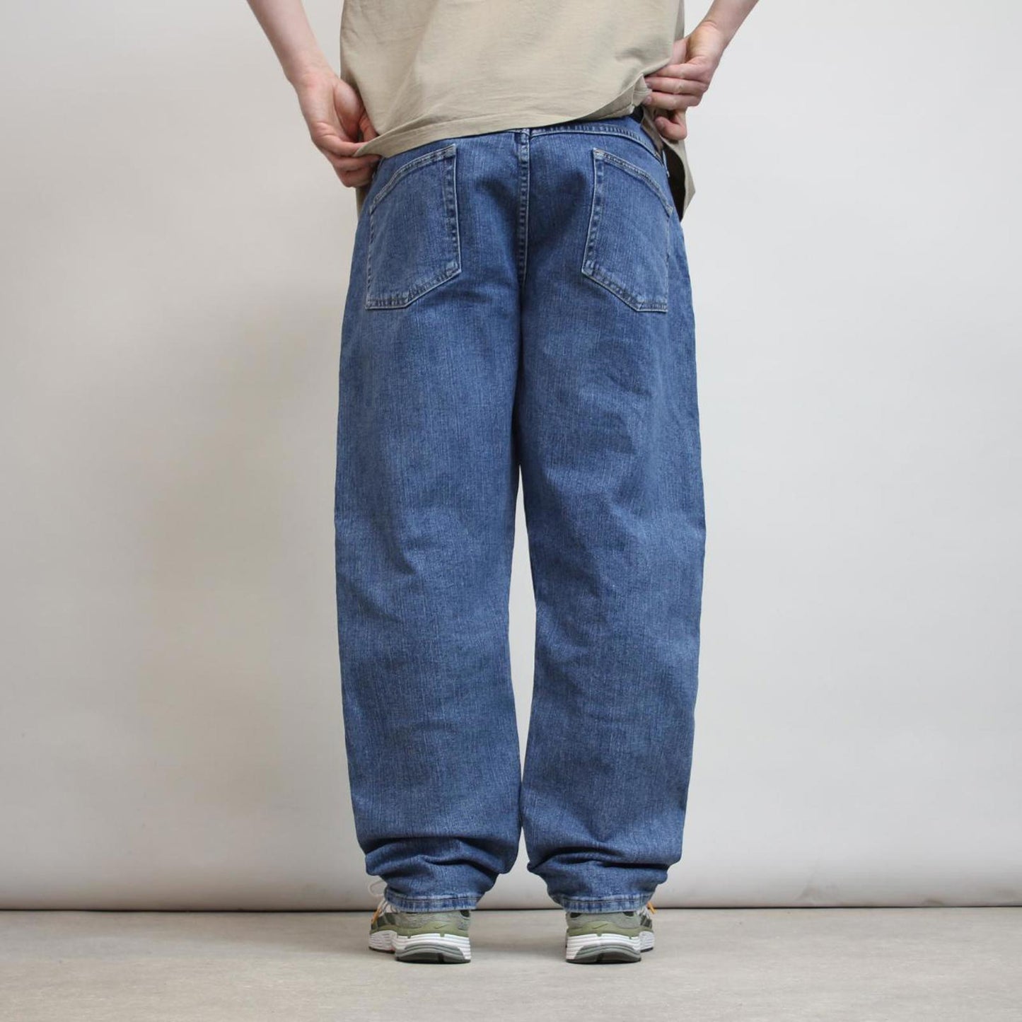 Mens Wrangler jeans W40 L30 blue loose denim skater pants