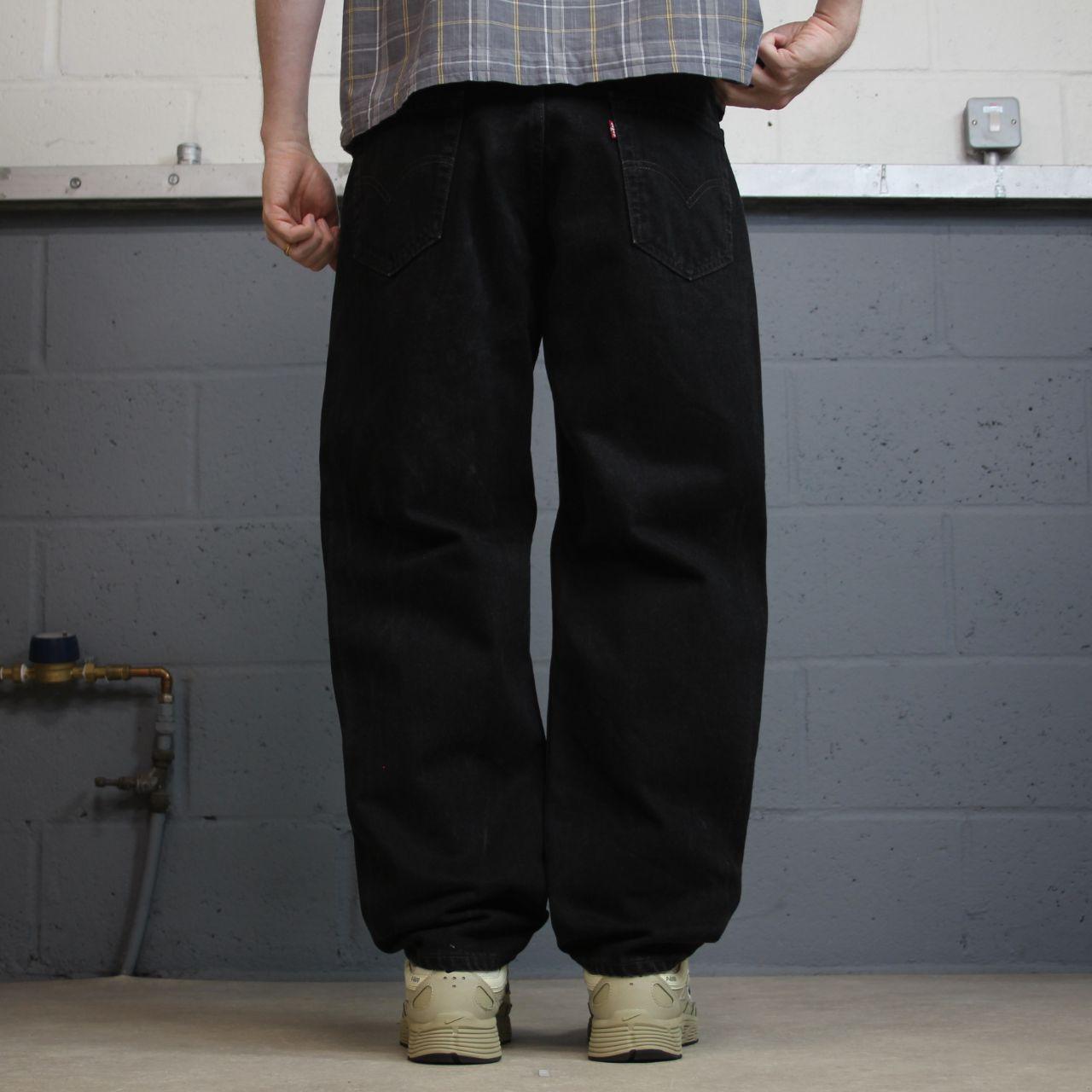 Levi’s 550 relaxed jeans y2k W34L30 black loose straight leg pants red tab logo
