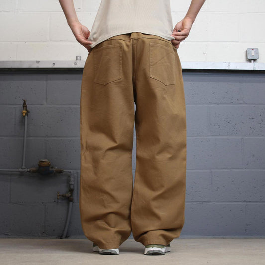 Baggy Duluth Trading jeans W44L30 loose tan denim 90s skater style workwear jeans
