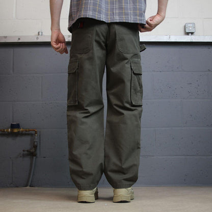 Wrangler cargo jeans y2k green W30L30 Thick heavy canvas double knee skater work pants