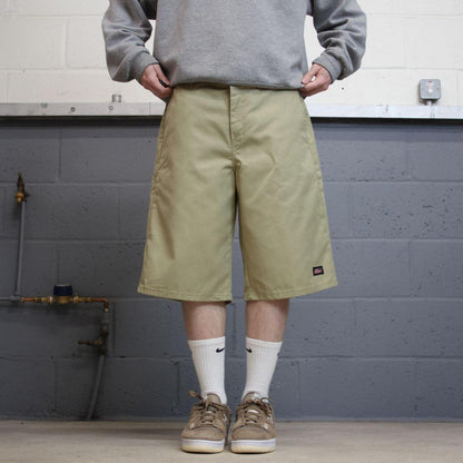 Dickies baggy Y2k W36 carpenter shorts khaki Twill style chino skater shorts long wide leg festival