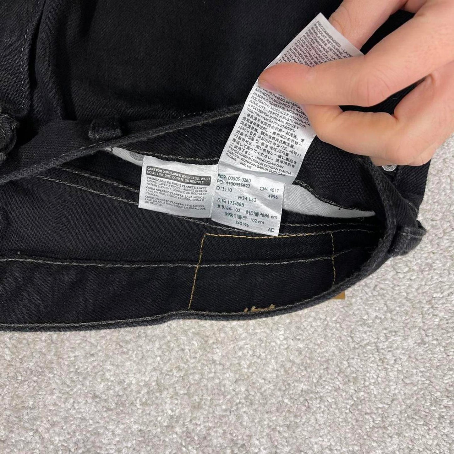 Black Levis 505 jeans y2k 90s style W34L32 red tab logo 5 pocket denim pants skater