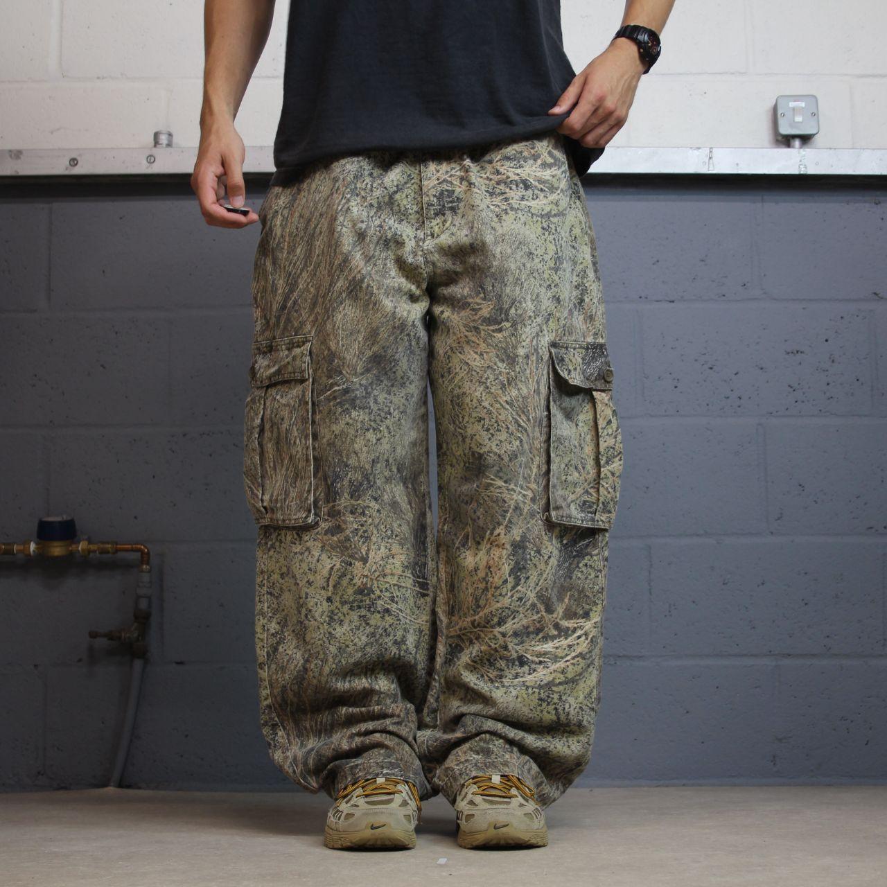 Baggy camo cargo pants y2k utility khaki Mossy Oak Brush camouflage hunting wide leg cargos