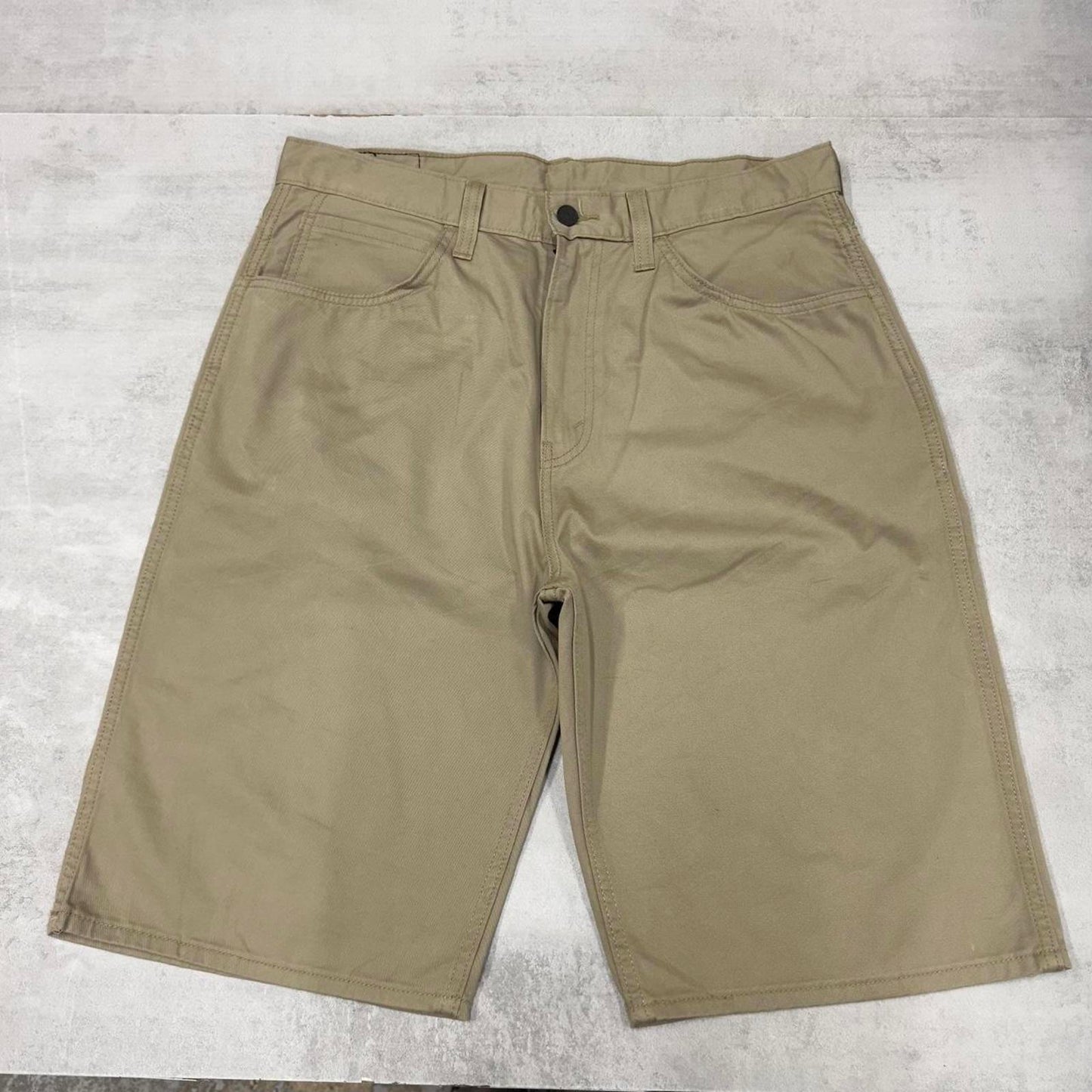 Mens Levi’s shorts W34