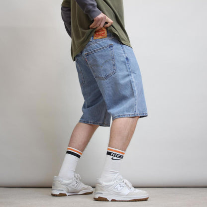Levi's 405 jean shorts W38