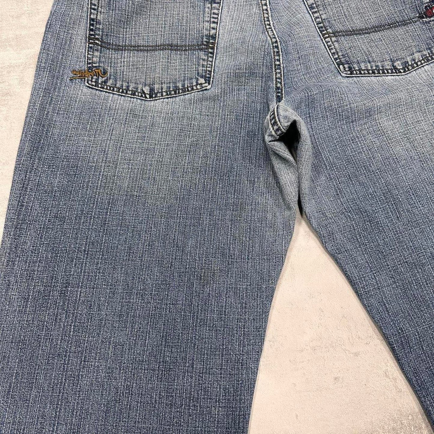 Blue baggy Quiksilver jeans W38L32 loose denim 90s style skater jeans