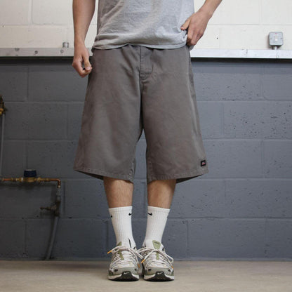 Dickies baggy shorts carpenter faded grey Twill chino skater style shorts wide loose leg
