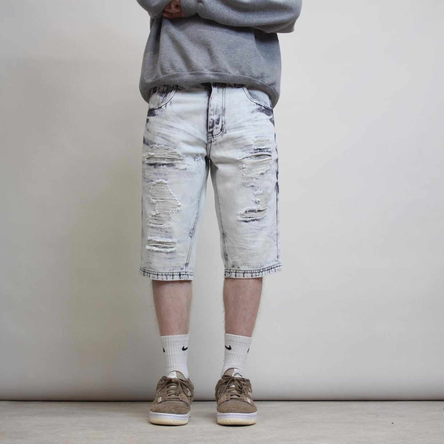 Acid wash denim shorts W32