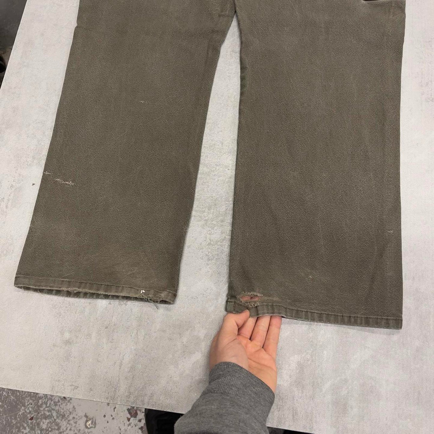 Dickies carpenter jeans W42 L30 khaki loose canvas skater style cargos