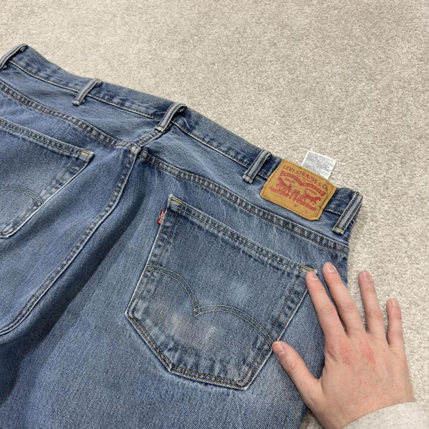 Levi’s baggy jeans 560 y2k blue Loose wide leg denim pants red tab logo