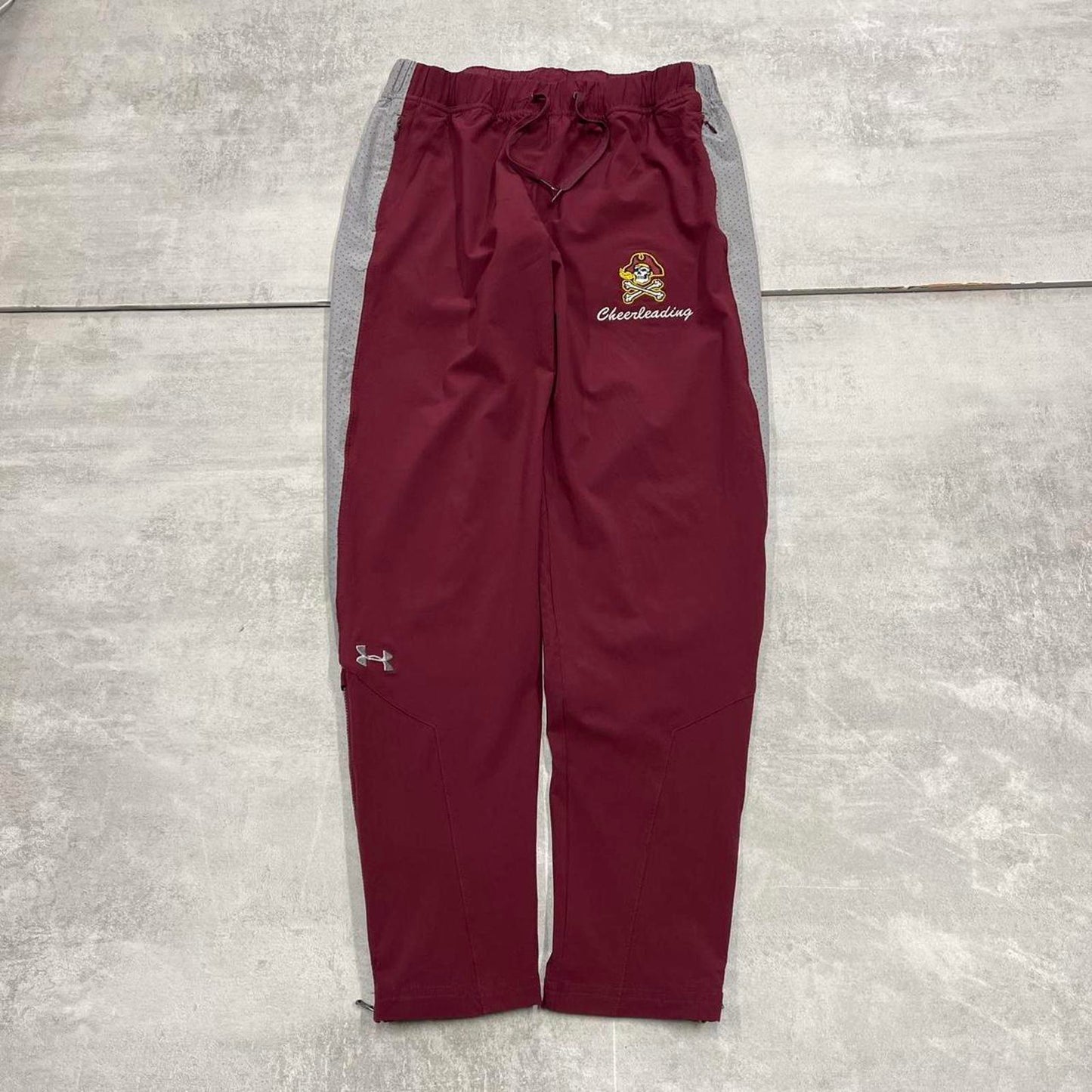 Embroidered Under Armour trackies S