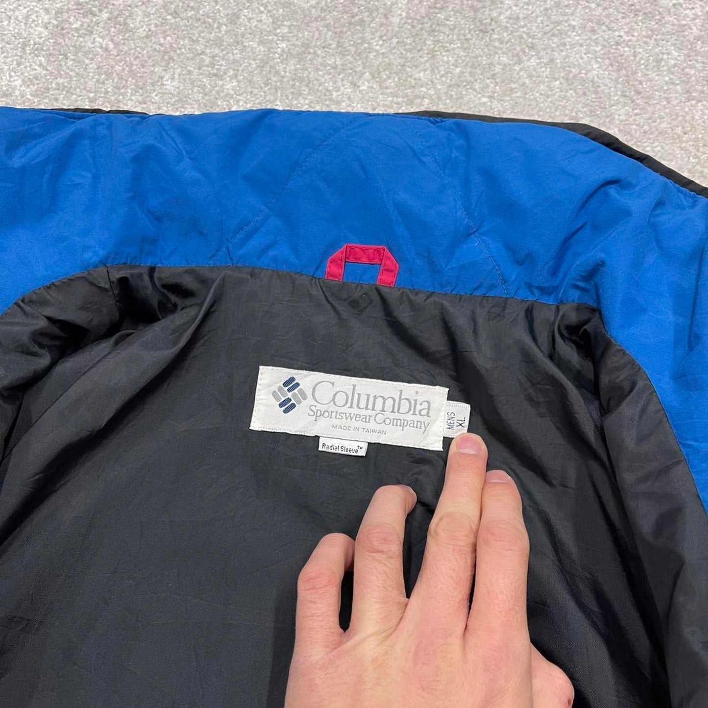 Y2k Columbia technical windbreaker jacket blue Paneled boxy outdoors hiking bomber coat