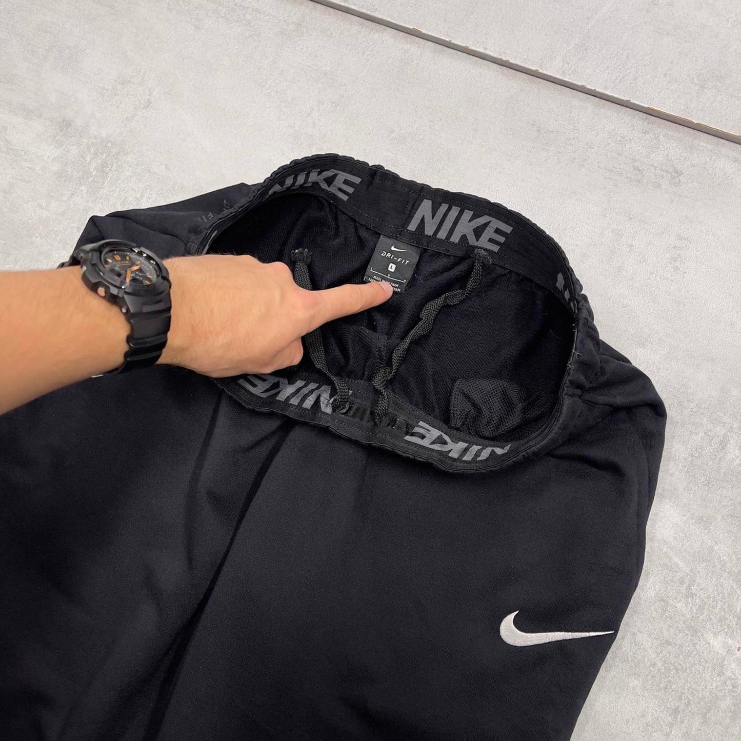Nike Trackies L black y2k 00s style dri-fit joggers embroidered logo