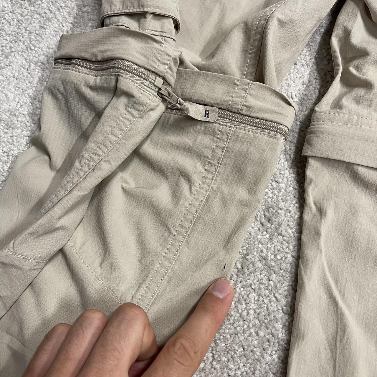 Columbia Omni-Shade technical convertible pants beige Loose floaty summer shorts with zip off legs
