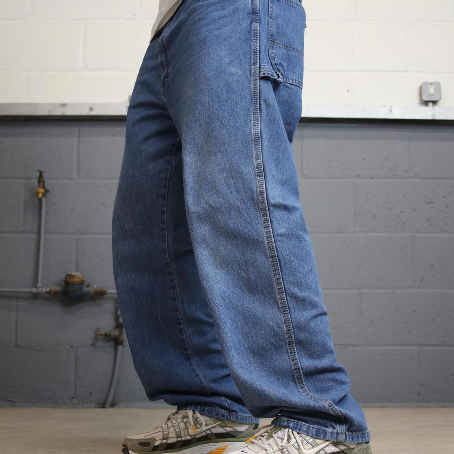Dickies carpenter jeans W38L30 loose blue denim cargo skater style jeans