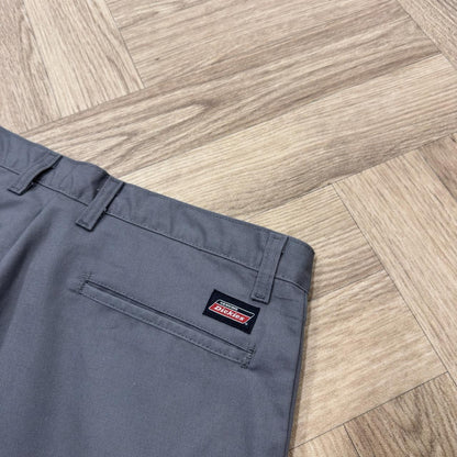 Vintage Dickies chino pants Y2K Loose straight leg workwear trousers loose