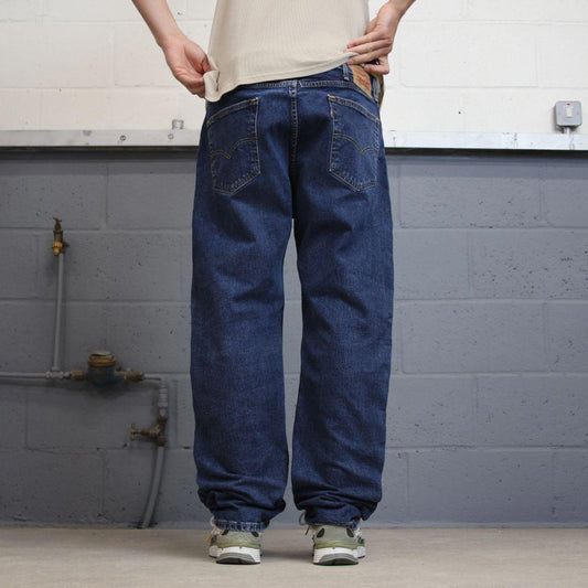 Blue Levis 505 jeans W38L32 blue loose straight leg y2k style pants red tab logo