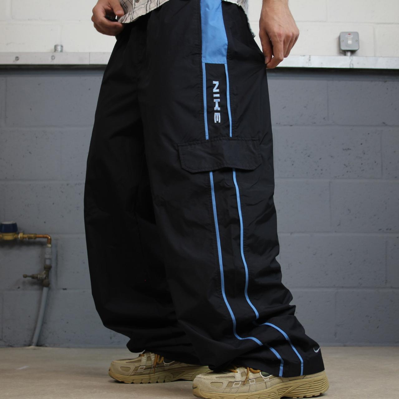 Vintage Nike baggy tracksuit bottoms wide leg Y2K black XL Wide leg 2000s style track pants