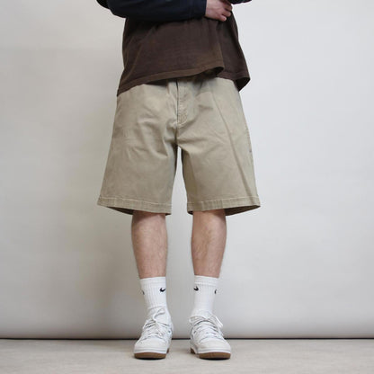 Loose Lee chino shorts W44