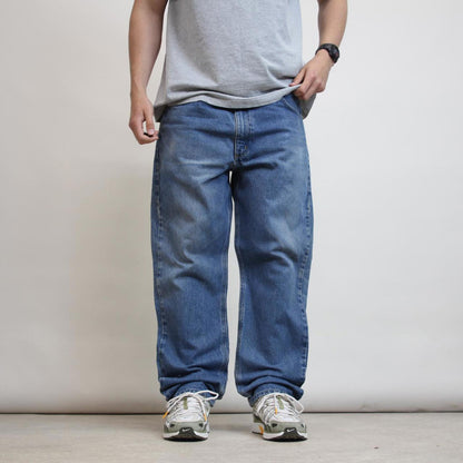 Blue vintage Carhartt jeans W40 L32 Loose traditional fit thick denim work jeans