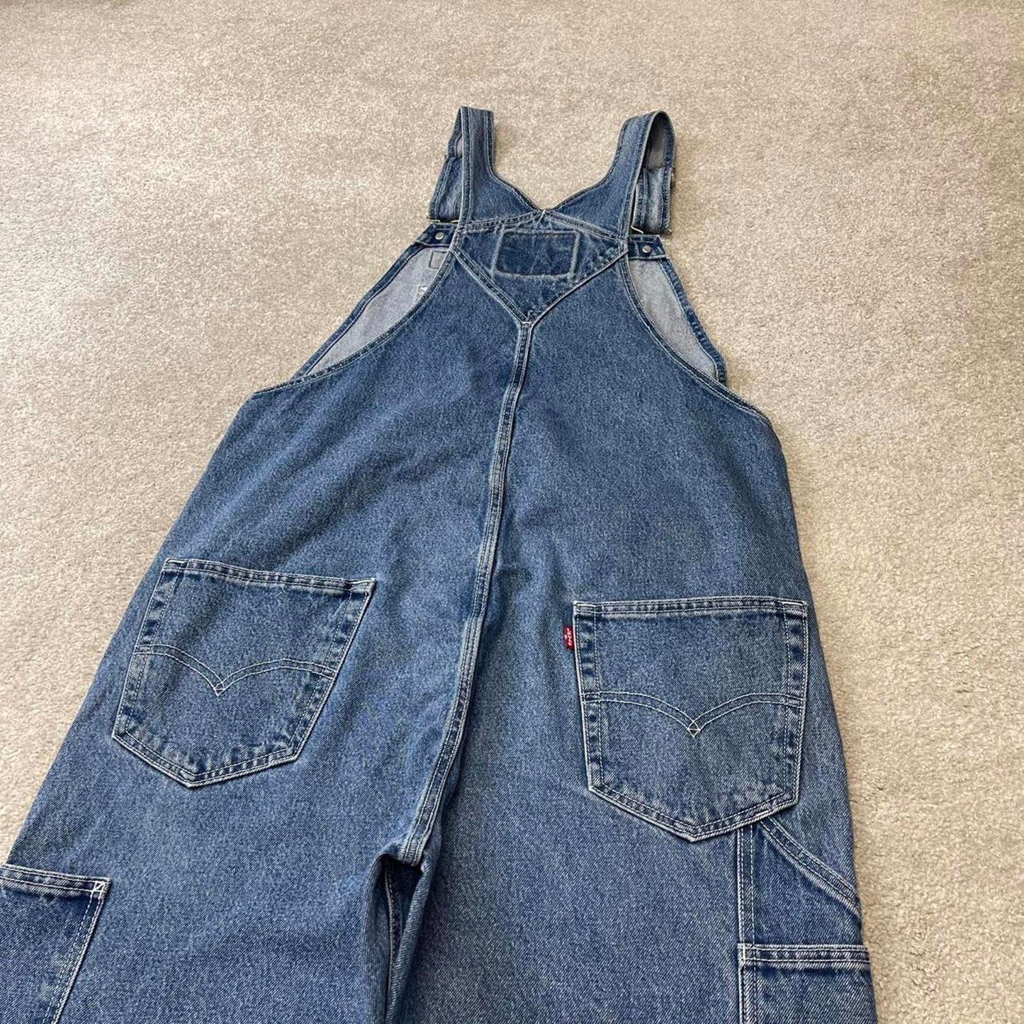 Vintage Levi's dungarees Large blue denim baggy 90s skater style bib & brace overalls