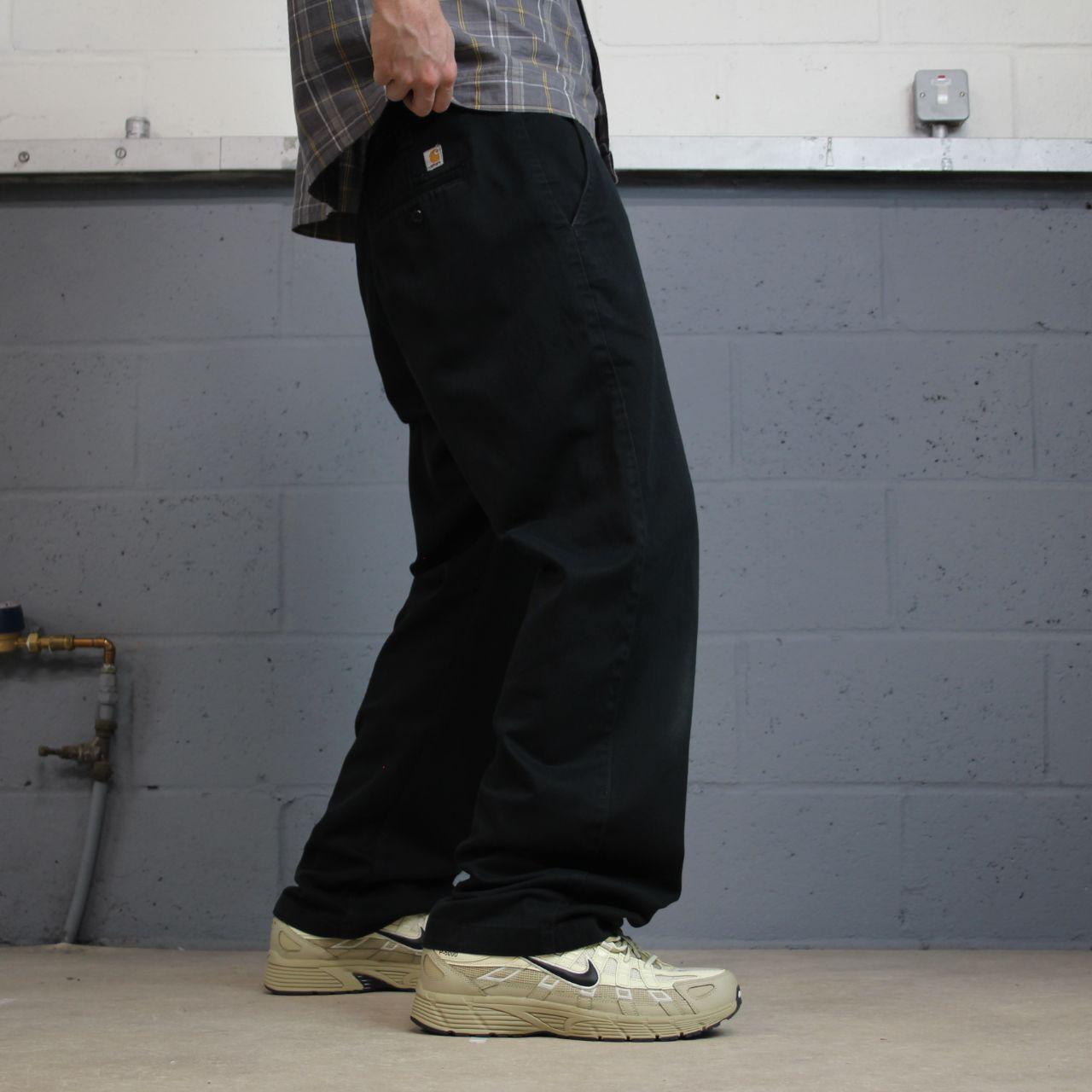 Carhartt y2k chino style trousers black Loose straight leg skater 2000s style workwear pants