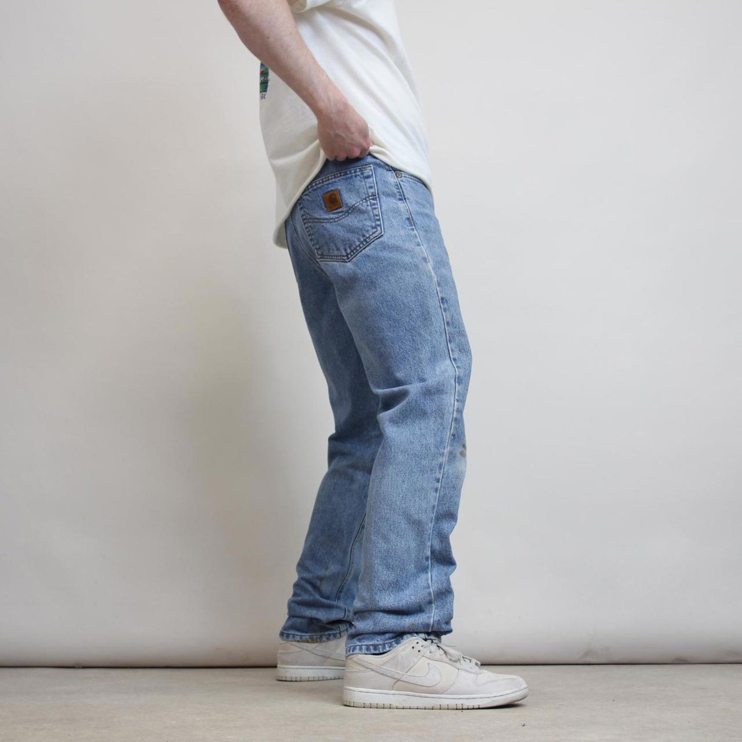 Mens vintage Carhartt jeans W32 L32 Blue Carhartt 5 pocket jeans patch logo