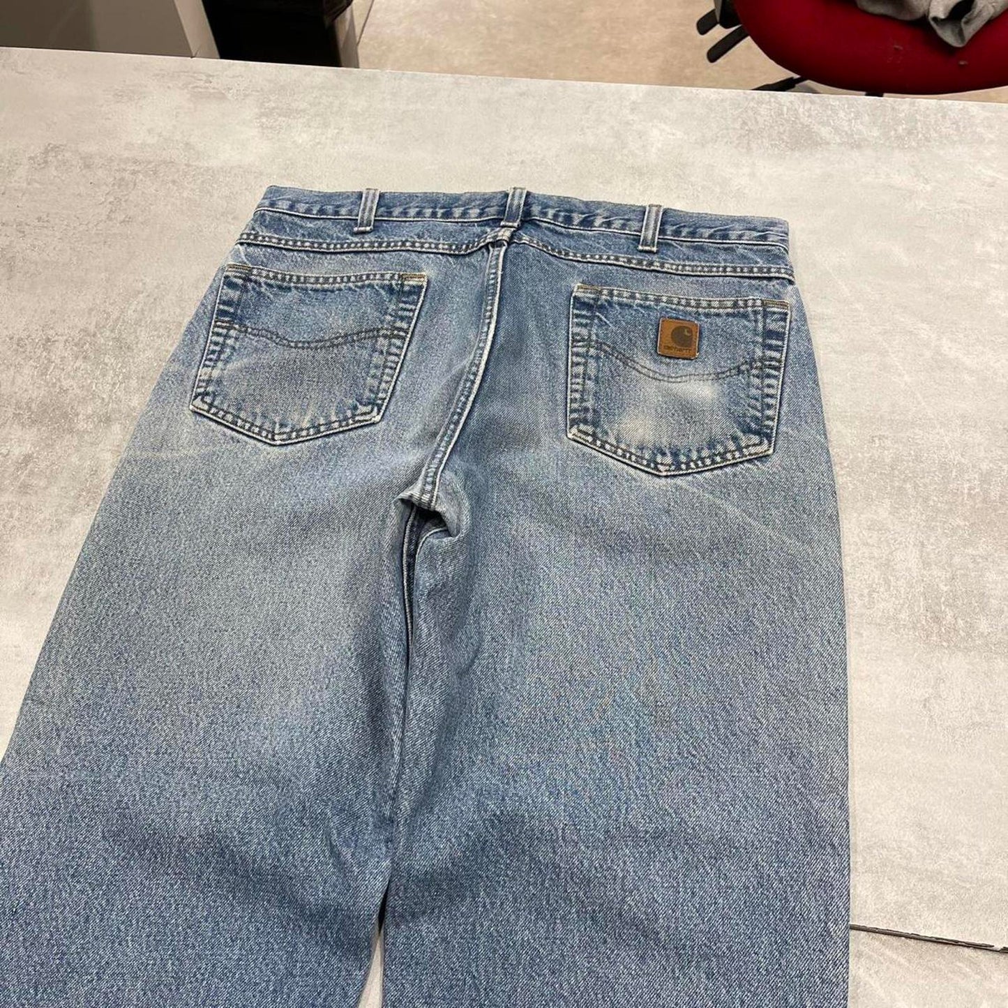 Blue vintage Carhartt jeans W36 L32 Loose traditional fit denim work jeans