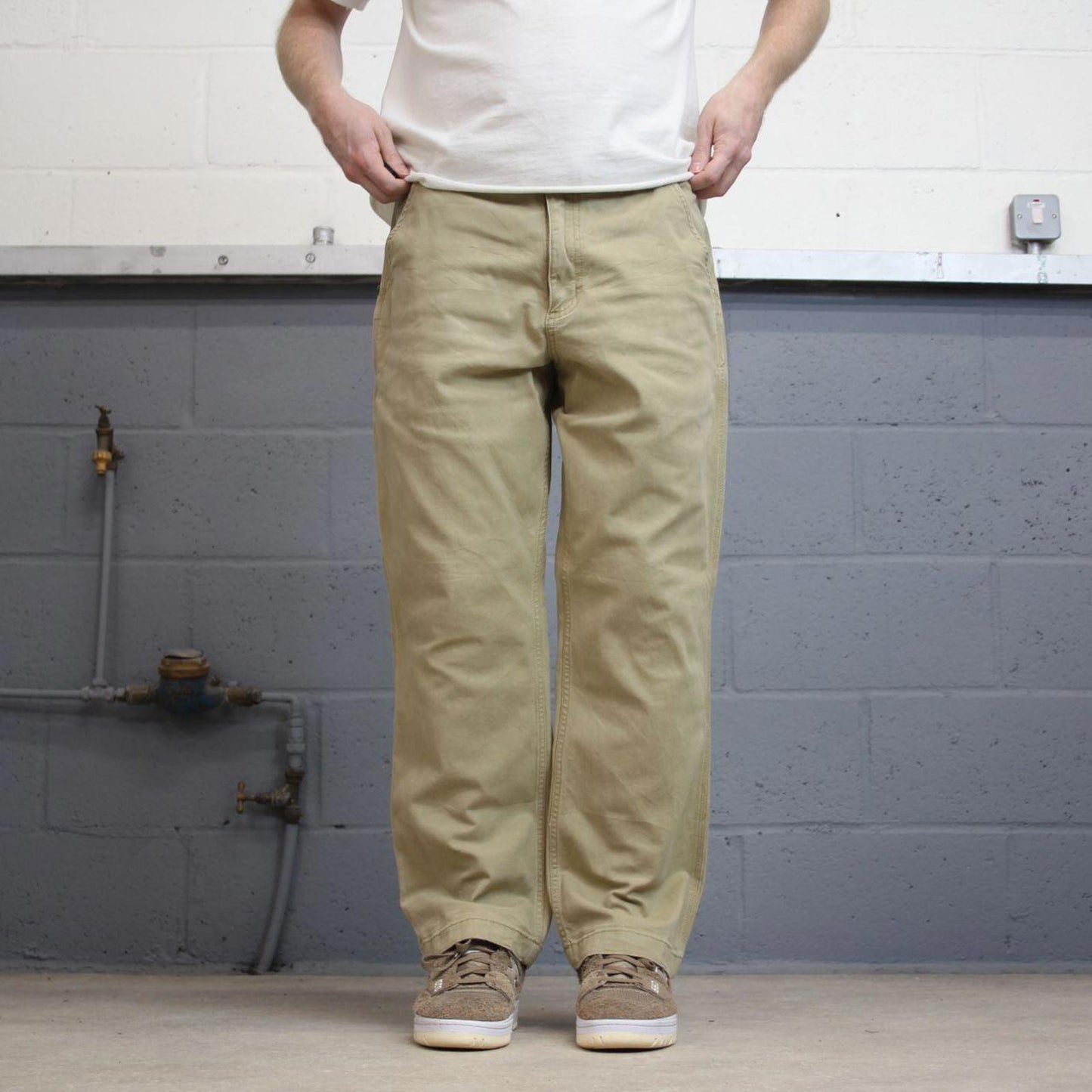 Mens Carhartt carpenter pants W36 L30 tan relaxed 90s style cargos