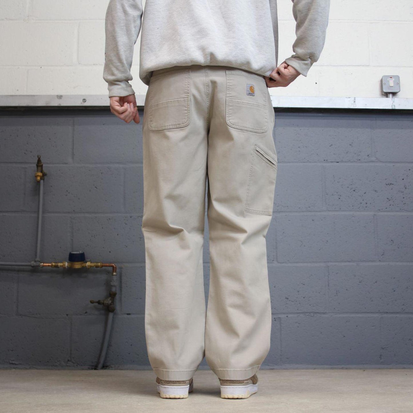 Carhartt carpenter skater pants W35L30 beige relaxed 90s style cargos