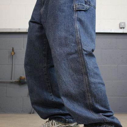 Blue baggy Levis carpenter jeans W40L30 loose skater thick denim 90s style cargos patch logo