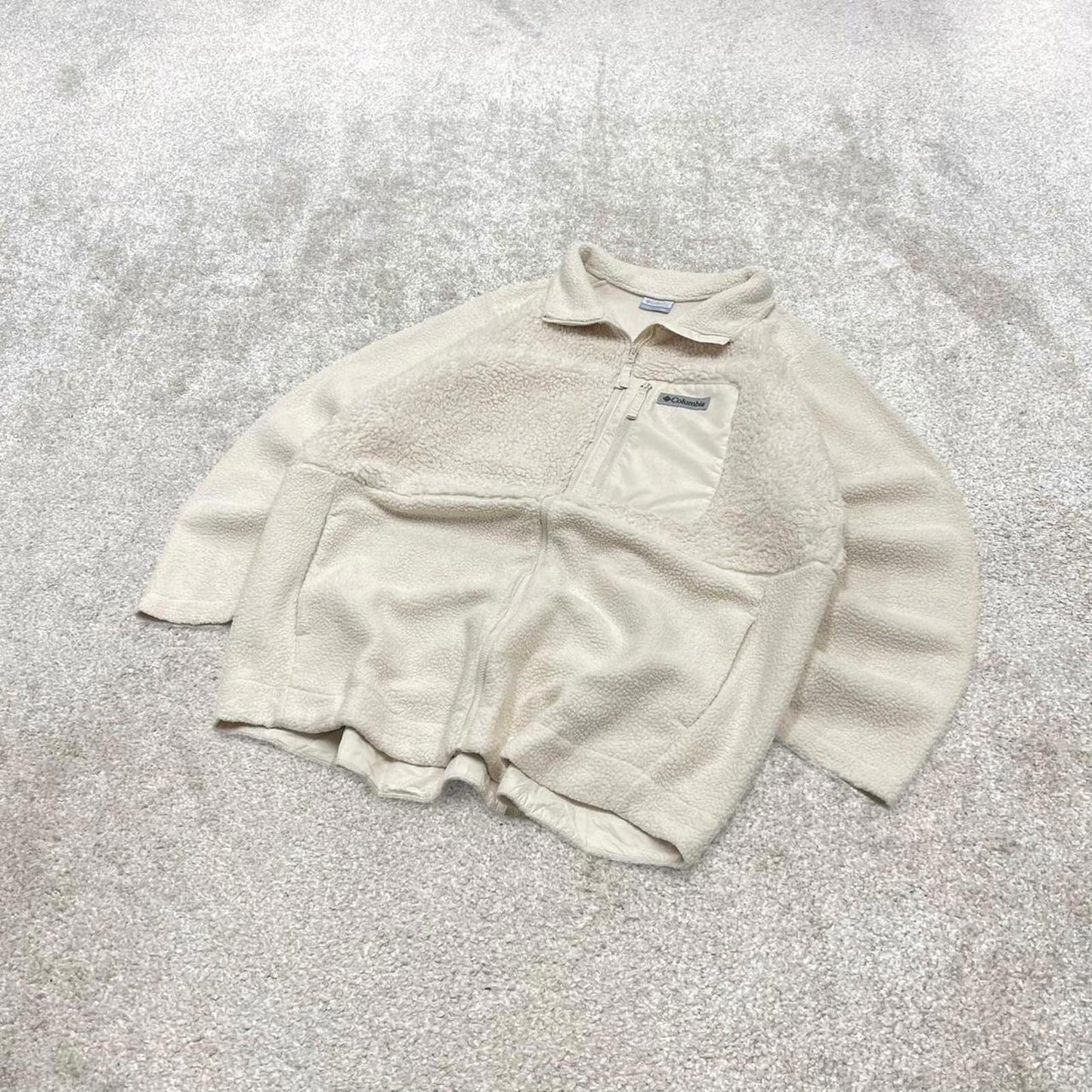 00s Columbia technical fleece XL women's white deep pile teddy bear full zip up y2k style autumn